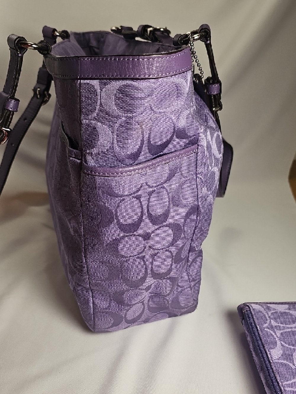 Coach Purple Signature Tote with Matching Wallet and Checkbook Cover - Picture 5 of 16